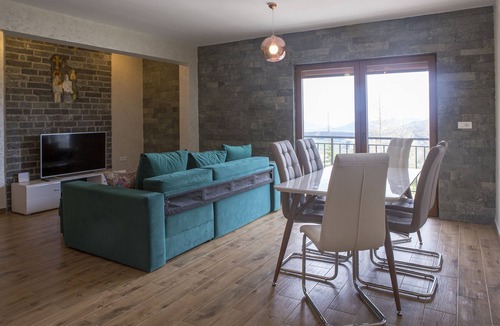 Zabljak Apartment | Forest Edge Two-Bedroom Apartment in Zabljak
