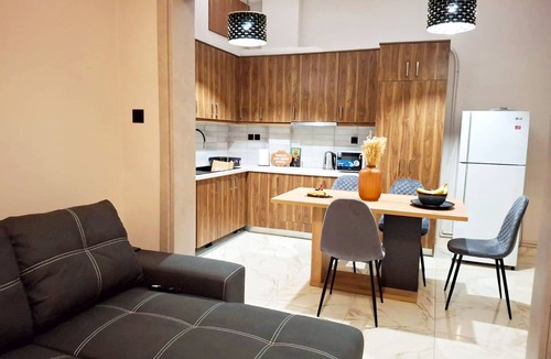 Nea Ionia Apartment | Fotis Urban Athens Beauty