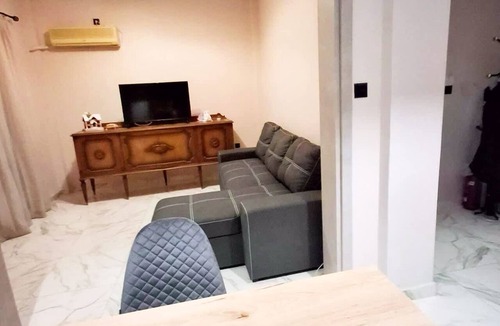 Nea Ionia Apartment | Fotis Urban Athens Beauty