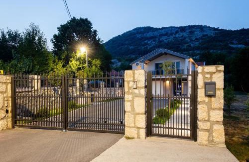 Donje Polje Apartment | Fox apartman