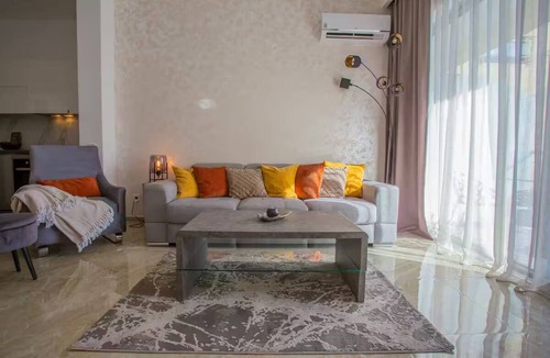 Becici Apartment | *Free Spa* Modern Dream Getaway! Sea View 1BR + p.