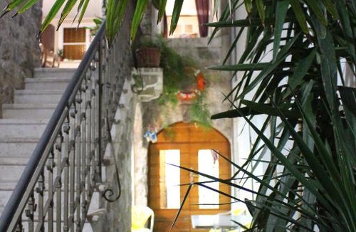 Old Town Hostel | FREEDOM HOSTEL 2