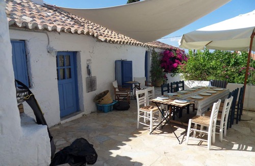 Livadi House | FULLY RESTORED CHARMING HOUSE