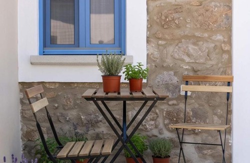 Varos House | Fully restored stone heritage home