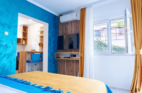 Donji Stoliv Apartment | Furnished Vacation Flat Near Sea in Montenegro