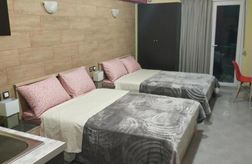 Larissa Apartment | G M 2 ROOMS KENTRO in the heart of the city