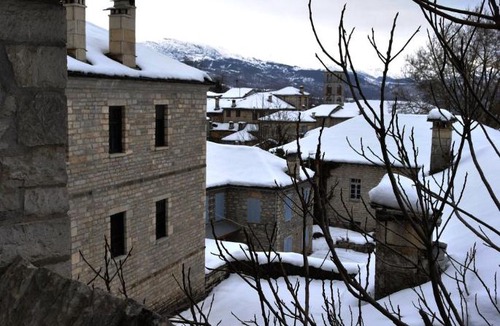 Dilofo House | Gaia Guesthouse