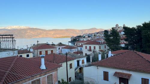 Galaxidi House | Galaxidi Authentic Rooftop House