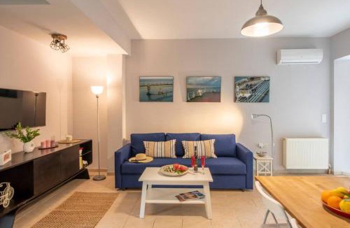 Voula Apartment | garden flat close to the beach