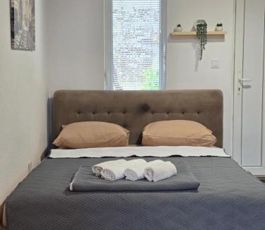 Golubovina House | Garden Studio