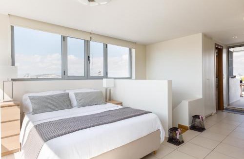 Zografos Apartment | GB Athens View Luxury Suite