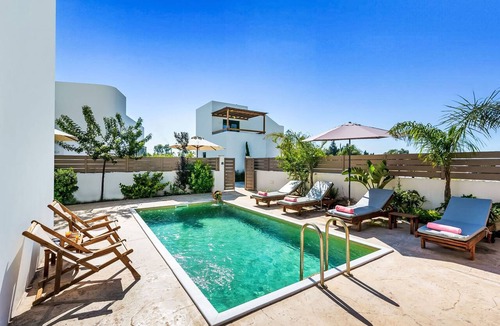 Theologos House | Gemini Villas- Harmony Villa by Interhome