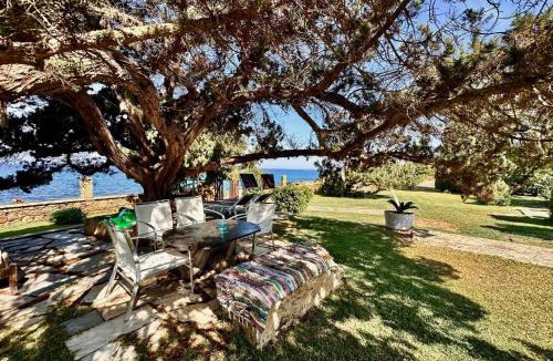 Pyrgos Apartment | Genari Beach Apartments Sea and Garden view apartment