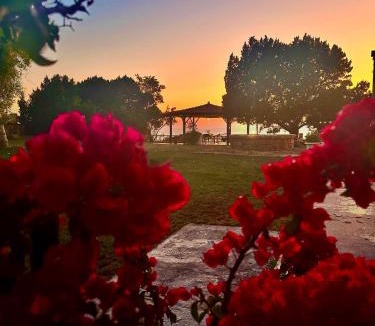Pyrgos Apartment | Genari Beach Apartments Sea and Garden view apartment