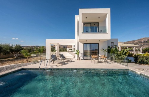 Kardamena Villa | Geo`s Luxury Villa : Private Pool - By the beach