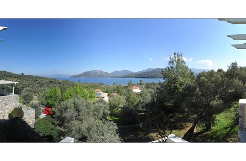 Gera Apartment | Gera's Olive Grove - Elaionas Lesvou
