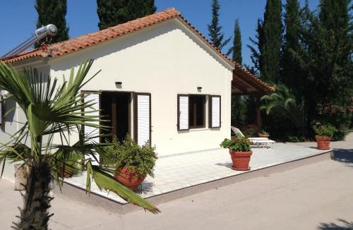 Messinia House | Gialova garden bungalow