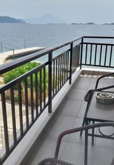 Aristotelis Apartment | Gianni's Apartment 1 by the Sea