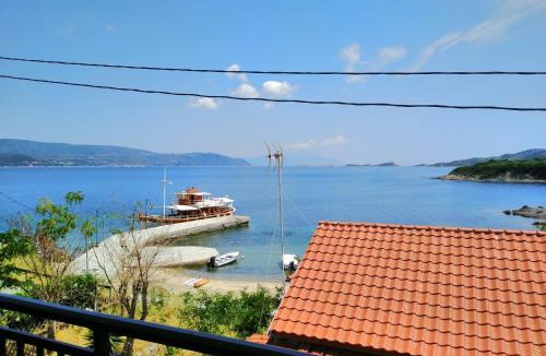 Aristotelis Apartment | Gianni's Apartment By The Sea