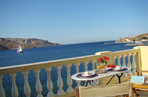 Leros Apartment | Giannis & family apartments
