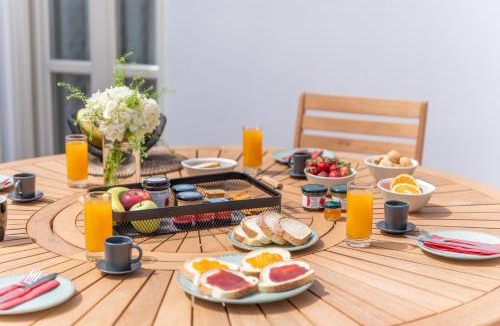 Chios Town Apartment | Giustiniani Apartments