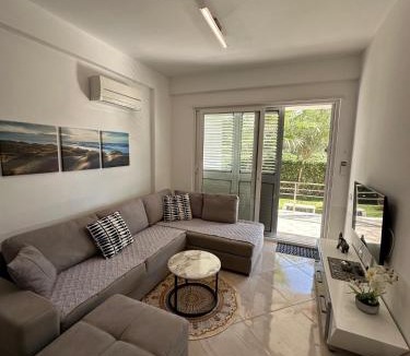 Ishem Apartment | Gjiri i Lalzit Lura 3 Apartment Toni