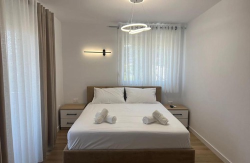 Udenisht House | Glauk GUEST HOUSE