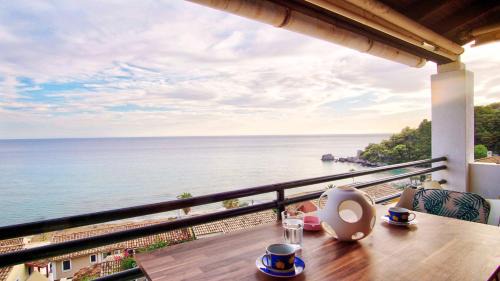 Glyfada Apartment | Glyfada Home 113 by New Era in Menigos Resort Apartments