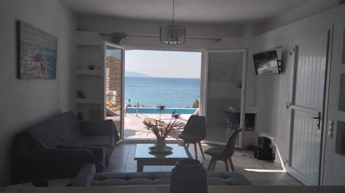 Piso Livadi House | Glymar Villas Paros