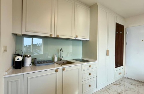 Sveti Stefan Apartment | Golden Crown
