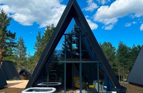 Zabljak Ski Chalet | Golden Horizon