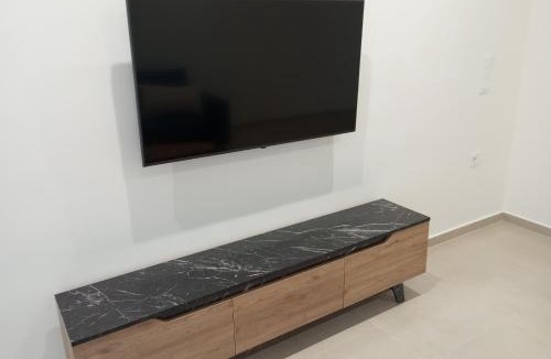 Vamvakopoulo Apartment | Golden Orb
