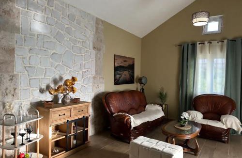 Ljesevici Villa | Golden Ray Bigova