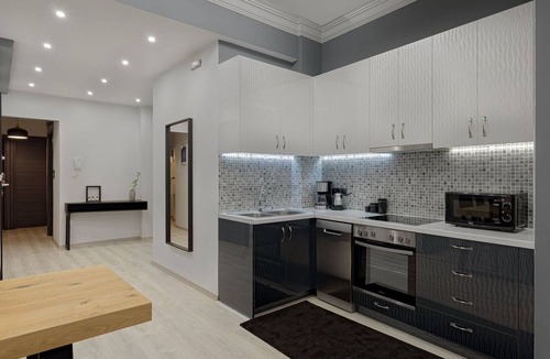 Koukaki Villa | Gorgeous Athens Apartment | 2 Bedrooms | Apartment Honest | Acropolis