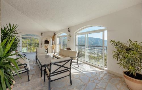 Sasovici House | Gorgeous Home In Herceg Novi