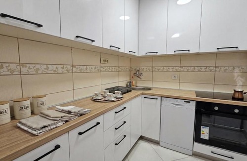 Babilonija Apartment | GRAND 3-Bedroom Apartment