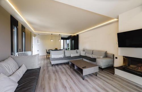 Kourouta Apartment | Grand Kourouta Pool Apartments