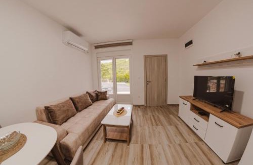 Niksic Municipality Apartment | Grandpa's Ranch Niksic
