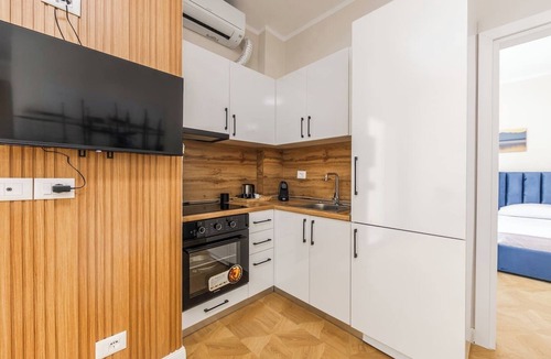 Durres Apartment | GreAnn Beachfront Comfort | Modern 2BR Retreat by PikHost