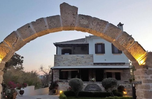 Koropi House | GRECO