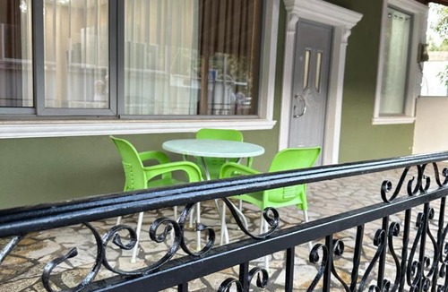 Rade House | Green Garden Home