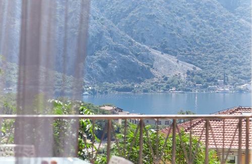 Orahovac Apartment | Green Hill 2 Apartments
