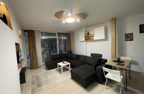 Matiçan Apartment | Greenside Apartment