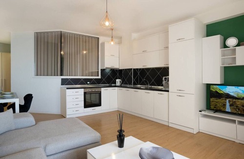 Durres Condo | Greenview Apartment by Tok Apartments