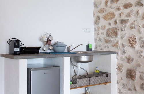 Diasella House | Ground floor seaside retreat Apartment in Almyros, Kalamata