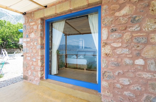 Diasella House | Ground floor seaside retreat Apartment in Almyros, Kalamata