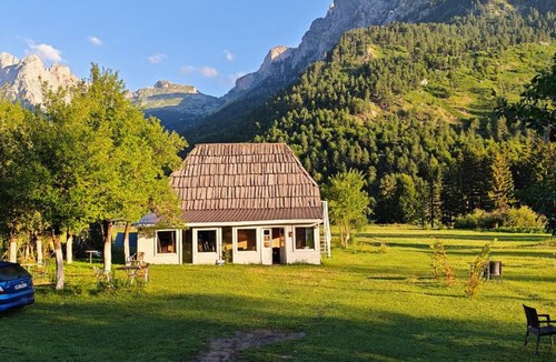 Valbone House | Guest house 2