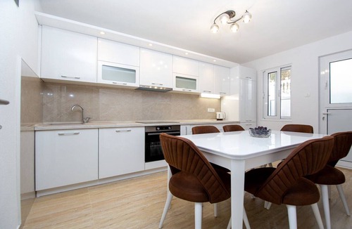 Petrovac Apartment | Guest House 4M Gregović - Three bedroom apartment