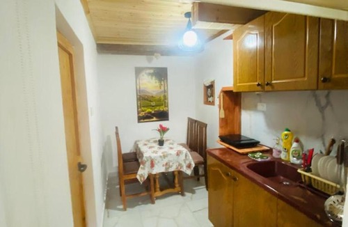 Koman House | Guest House Castle