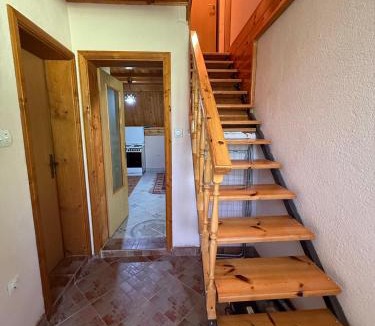 Downtown House | Guest house Crvenkapa